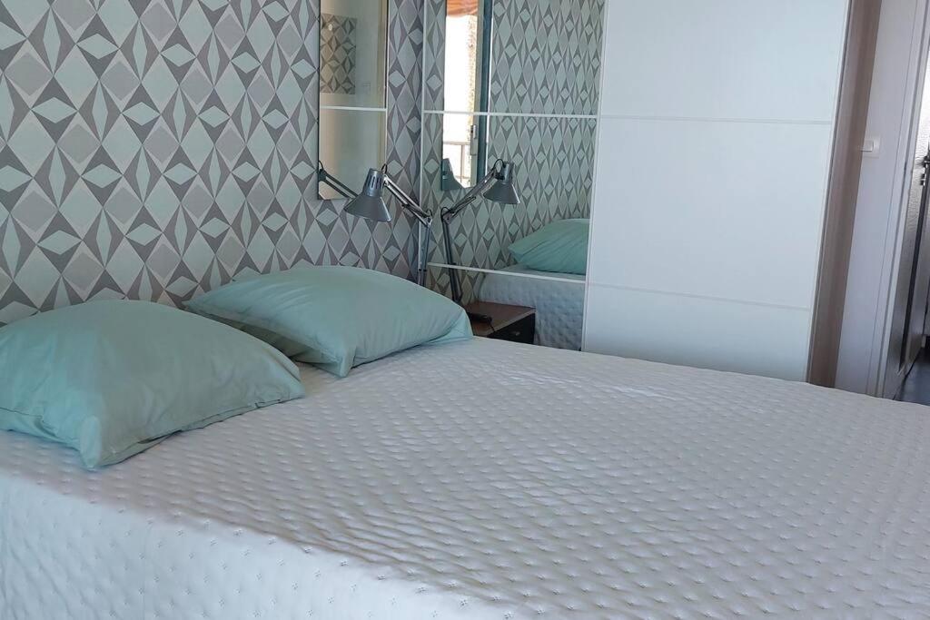 Front De Mer - Emplacement Prise - T2 Moderne Et Climatise - Tout A Pied Bandol Exterior foto